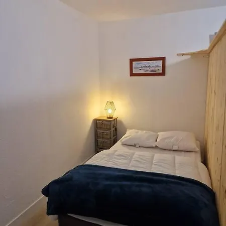 Pompon, Wifi, 2 Couchages, Charme, Centre Historique * La Rochelle (Charente-Maritime)